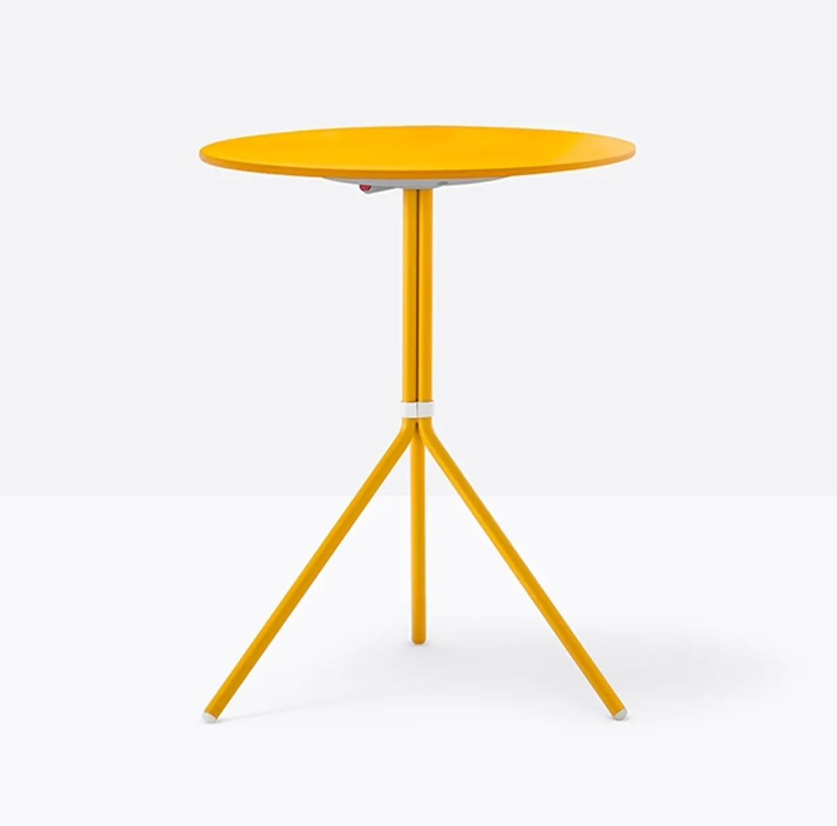 Nolita Outdoor Folding Table1