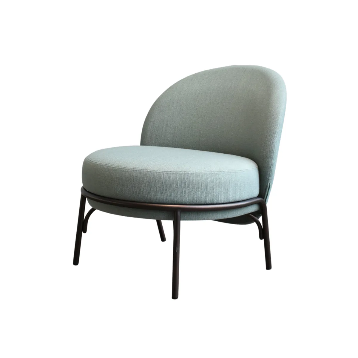 Scallop lounge chair 1